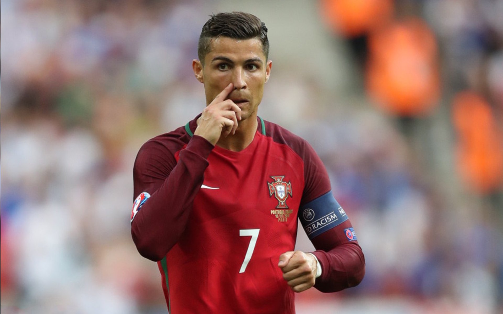 “新都兴城垒球赛：速度与精准，谁能笑到最后？”