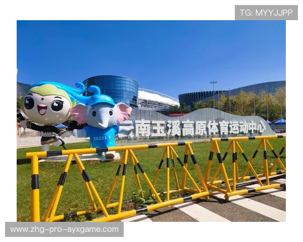 云南玉昆前场高压收效显著,频频断球得手 云南玉昆前场高压收效显著,频频断球得手