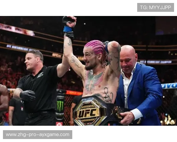 UFC两名选手激斗五回合被誉年度最佳 UFC两名选手激斗五回合被誉年度最佳